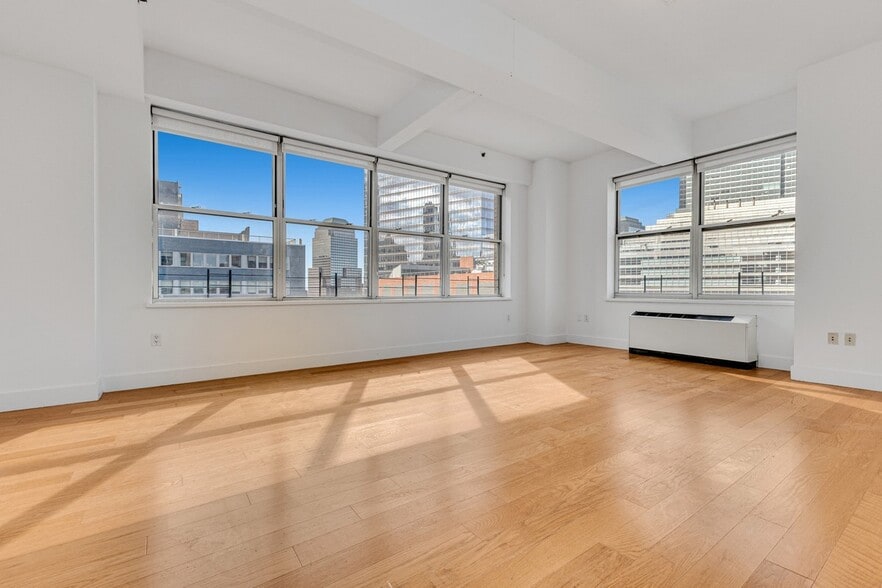 Primary Photo - 50 Murray St