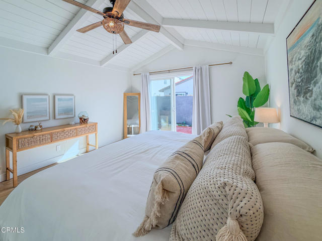 Building Photo - 4954 Dolphin Way