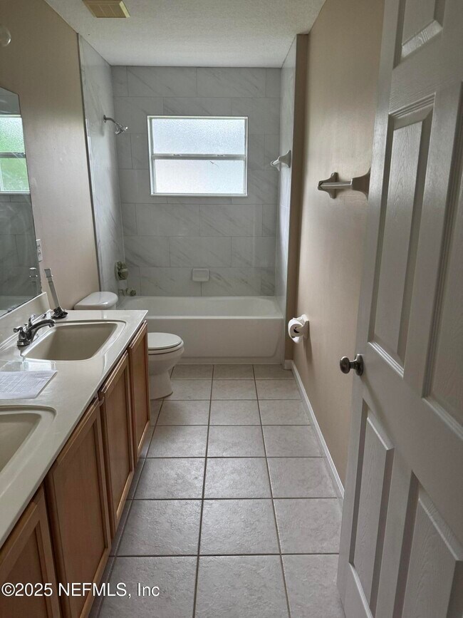 Building Photo - 1428 Tintern Ln