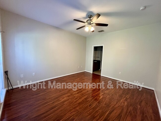 Building Photo - 8202 Downpatrick Ct