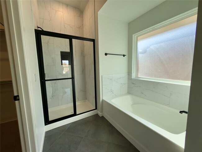 Building Photo - 3301 NW 178th Ter