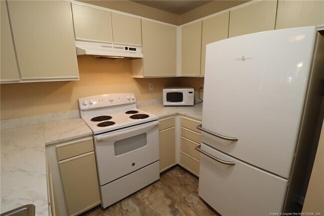 Building Photo - 510 Springfork Dr