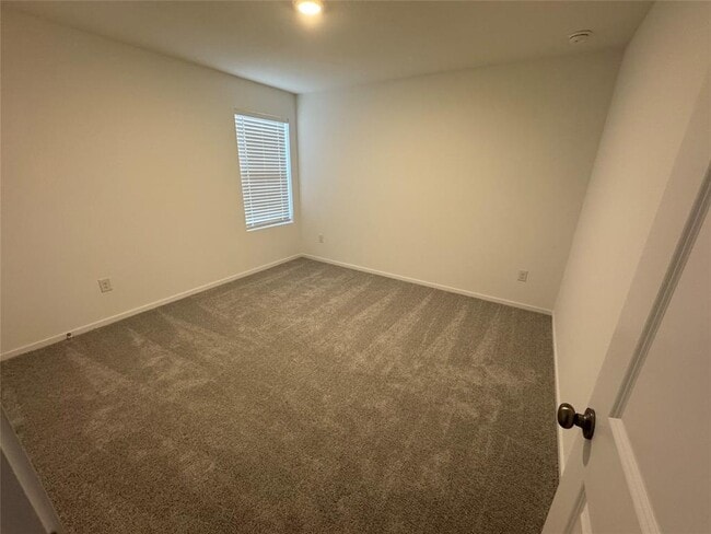 Building Photo - 26706 Feather Reed Dr