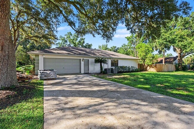 Building Photo - 648 Bua Dr