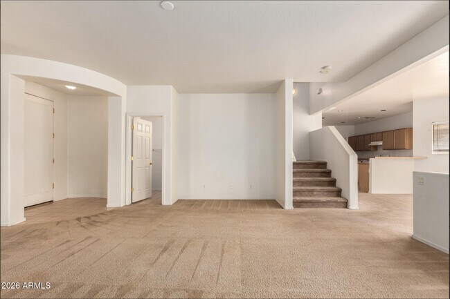 Building Photo - 513 W Beautiful Ln