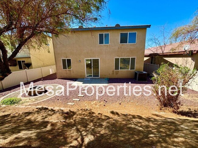 Primary Photo - 16677 Desert Lily St