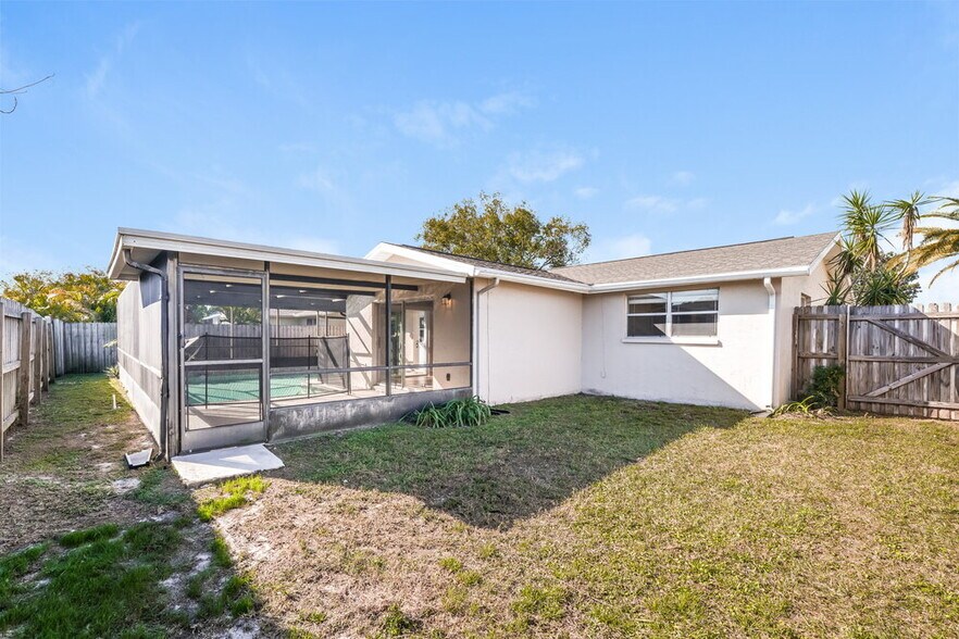 Building Photo - 4308 Chipmunk Dr