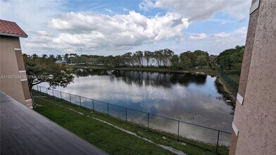 Building Photo - 151 SW 117th Ave