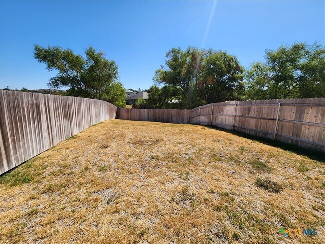 Building Photo - 2021 Rueben Rd