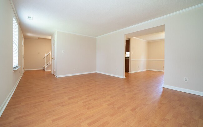 Building Photo - Spacious 3 bedroom home in desirable SW Durham! Super dog friendly with large fenced yard!
