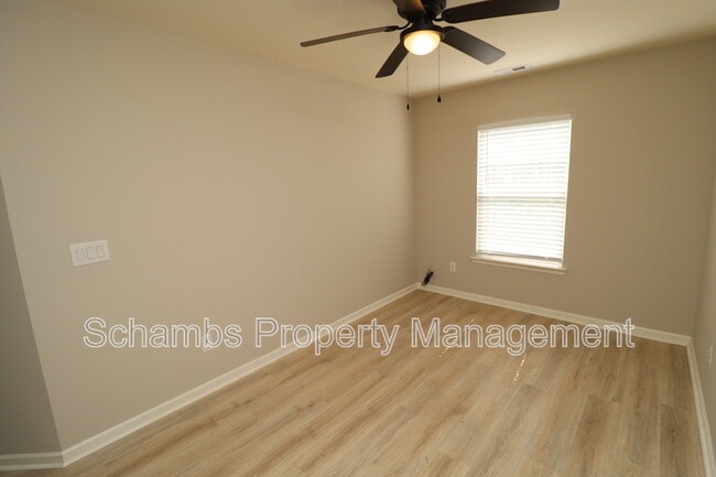 Building Photo - 8631 Neuse Club Ln