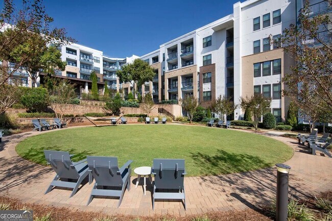 Building Photo - 2600 Milscott Dr