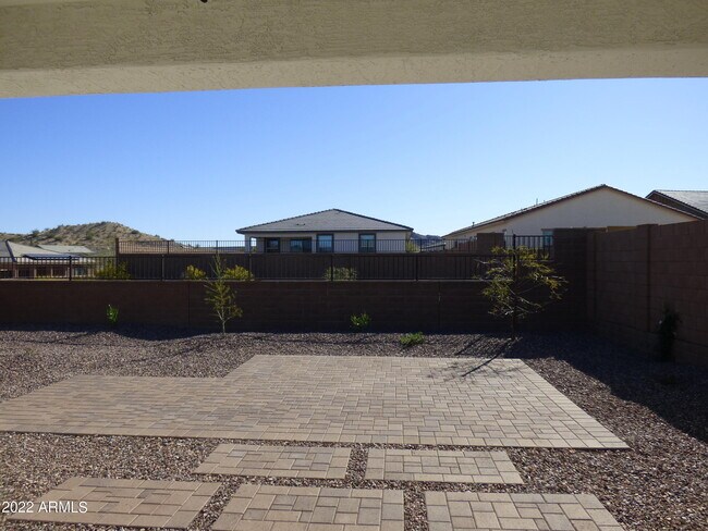 Building Photo - 8759 S 168th Dr