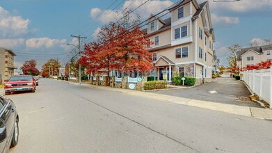 Building Photo - 59 Liberty St