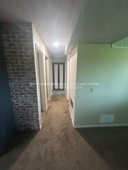 Building Photo - 3147 Brookfield Ct