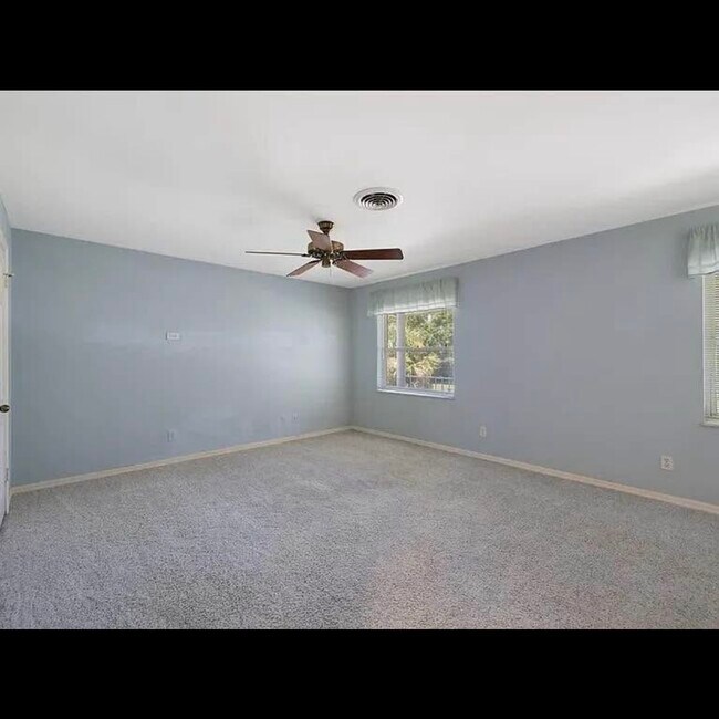 Building Photo - 960 48th Ave