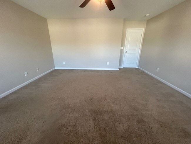 Building Photo - 224 Jerri Ln