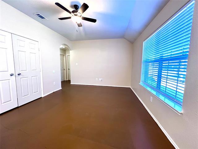 Building Photo - 115 Sunburst Ct