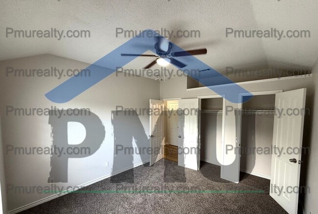 Building Photo - AVAILABLE NOW!!! Beautiful 3-Bedroom, 2-Ba...