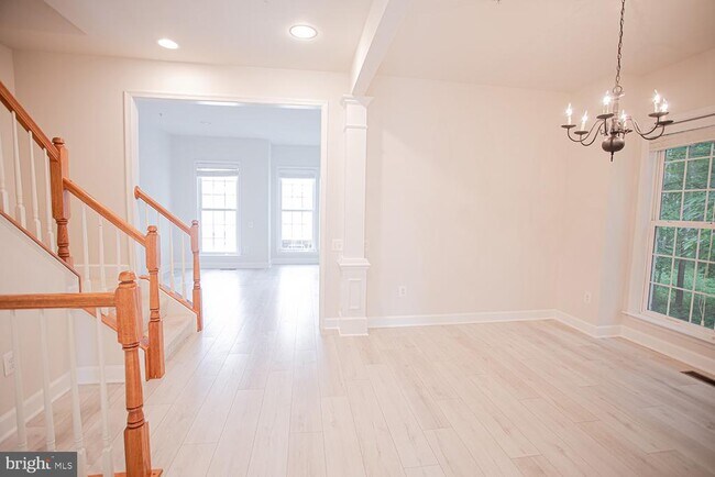 Building Photo - 12910 Ethel Rose Way