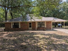 Building Photo - 10762 FM 1390