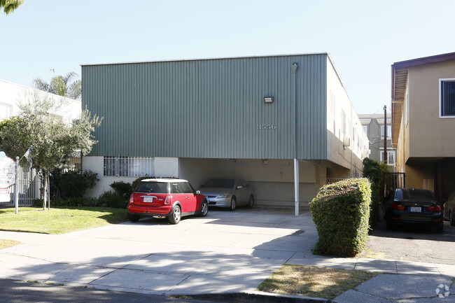 Building Photo - 3556 Jasmine Ave