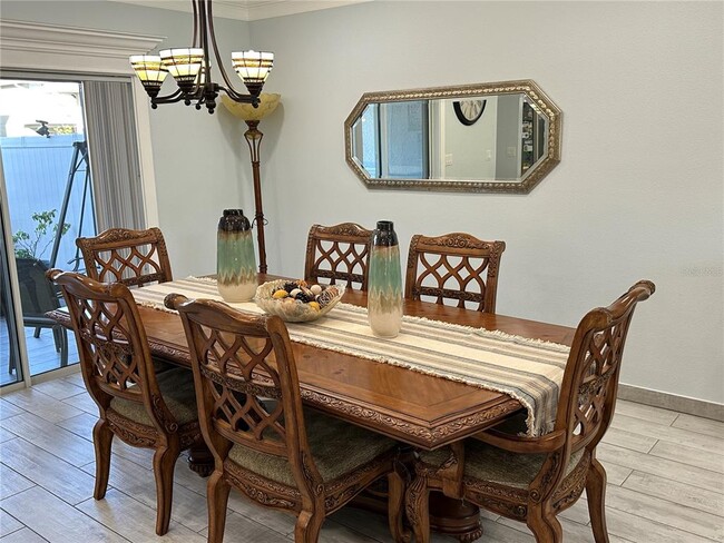 Building Photo - 4803 Apple Blossom Ln