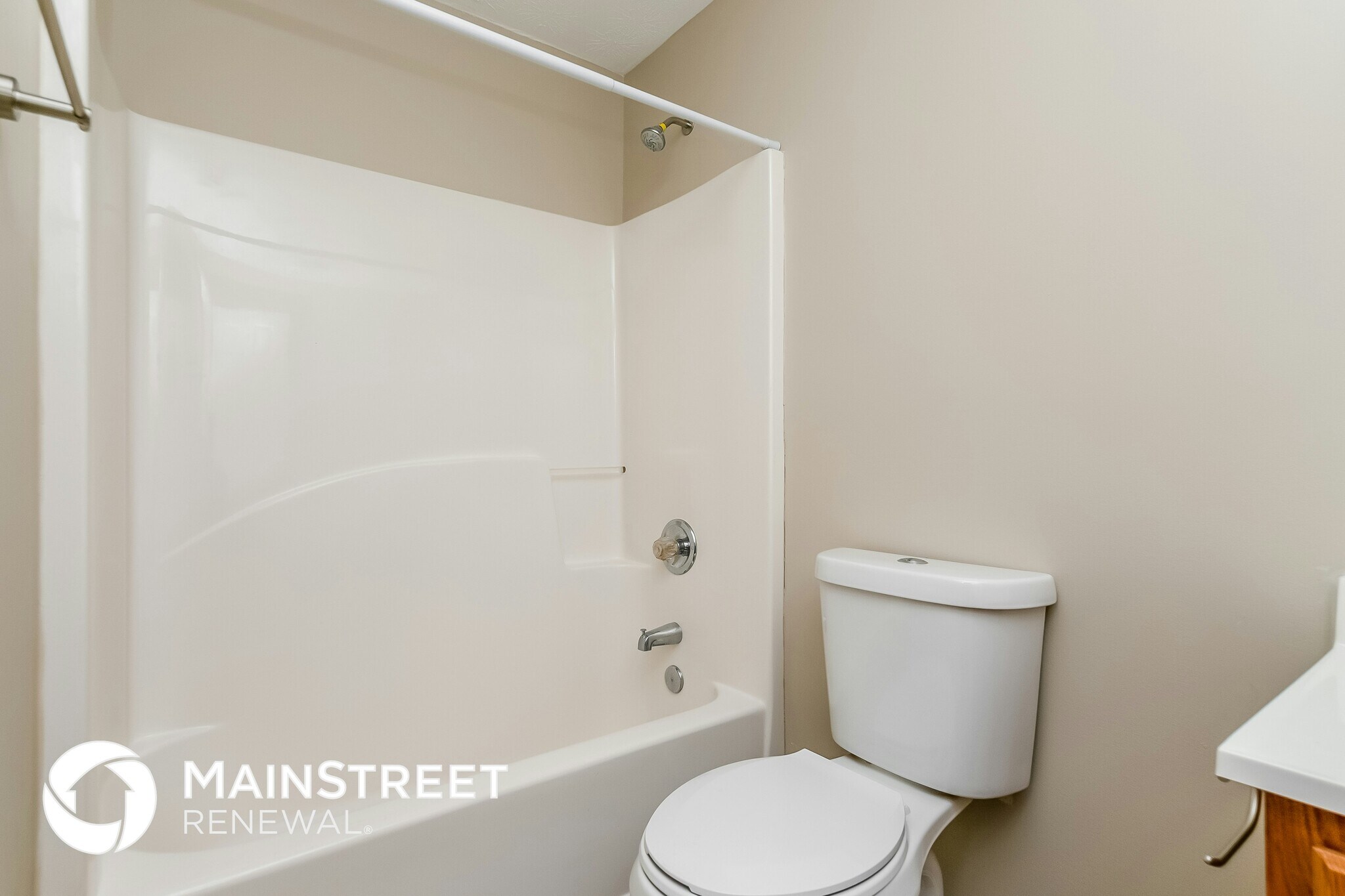 Building Photo - 145 Mountain Way