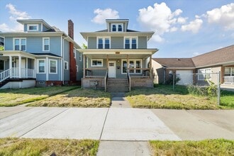 Building Photo - $1,675 - Spacious 3 Bedroom in North End