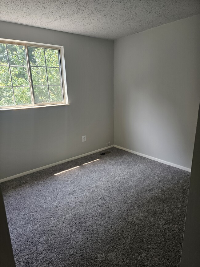 Building Photo - 13524 Bentley Cir