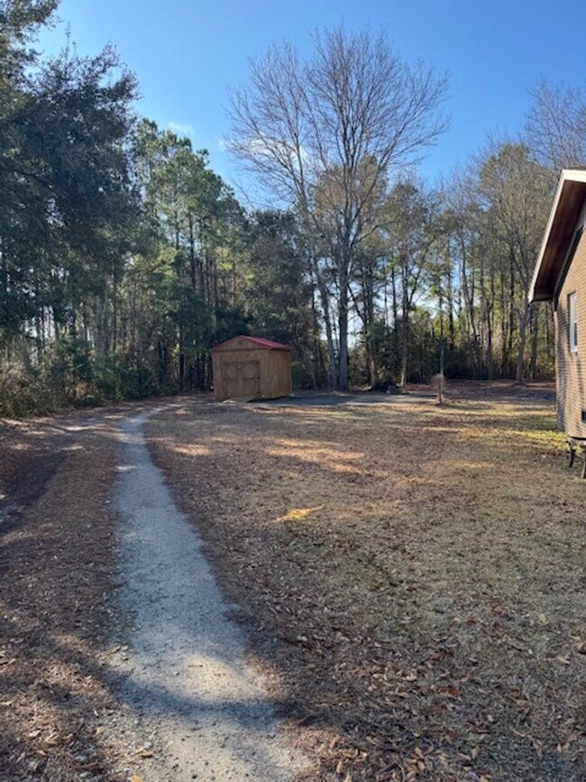 Building Photo - Piner Road