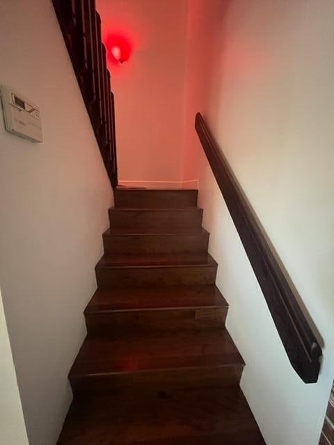 Building Photo - 8182 Thames Blvd