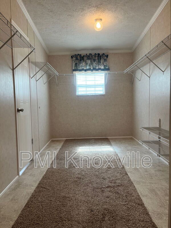 Building Photo - 8821 Trout Rd