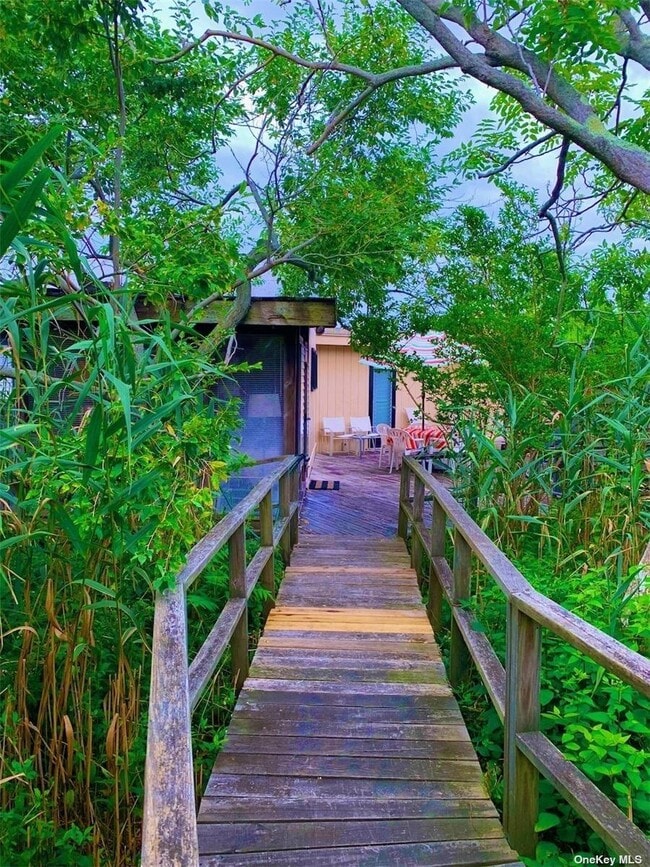 Building Photo - 30 Gale Walk