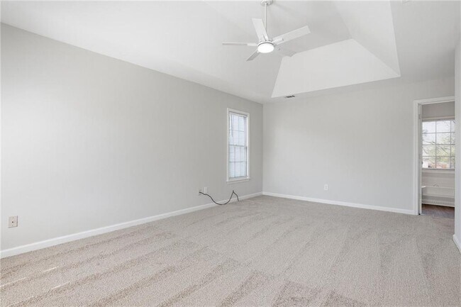 Building Photo - 3212 Christian Springs Dr