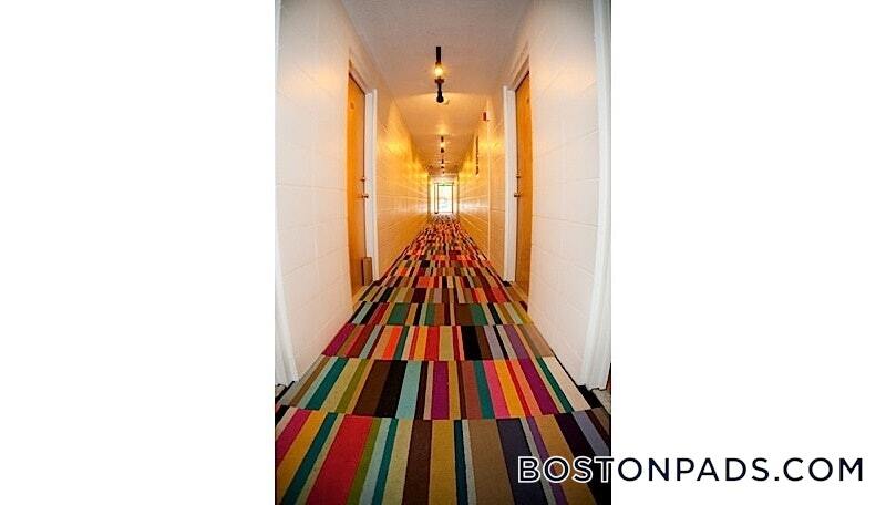 Building Photo - 14 Murdock St