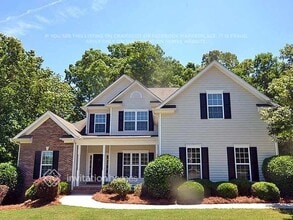 Building Photo - 200 Autumn Creek