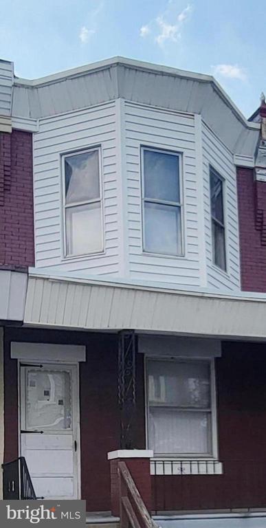 Building Photo - 5426 Regent St