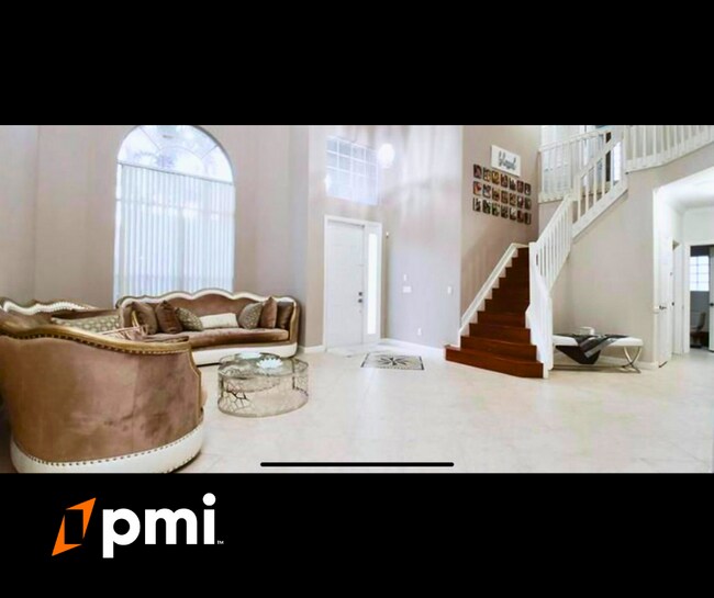 Building Photo - "Spacious 4-Bed, 3-Bath Retreat in Boynton Beach – 2,730 Sq. Ft. of Comfort!"