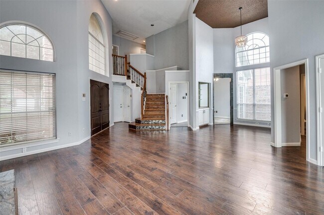 Building Photo - 7700 Windmere Ct