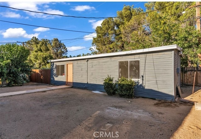 Building Photo - 14147 Arrowhead Dr