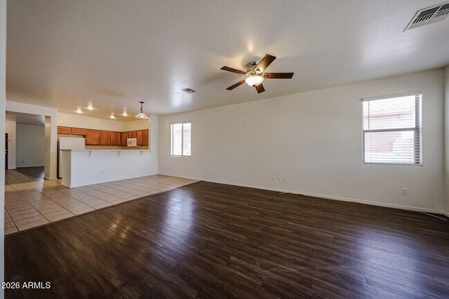 Building Photo - 6307 S 69th Glen