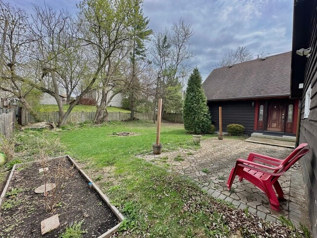 Building Photo - 1302 Clayton Marsh Dr