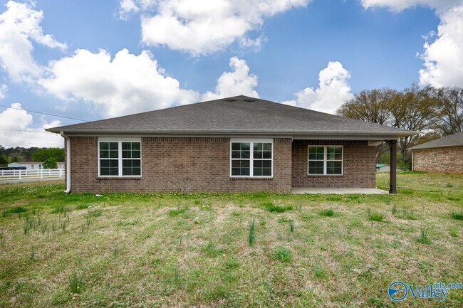 Building Photo - 22637 Quarry Rd