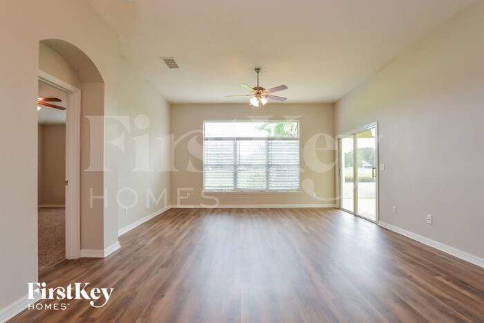 Building Photo - 6017 Spring Creek Ct