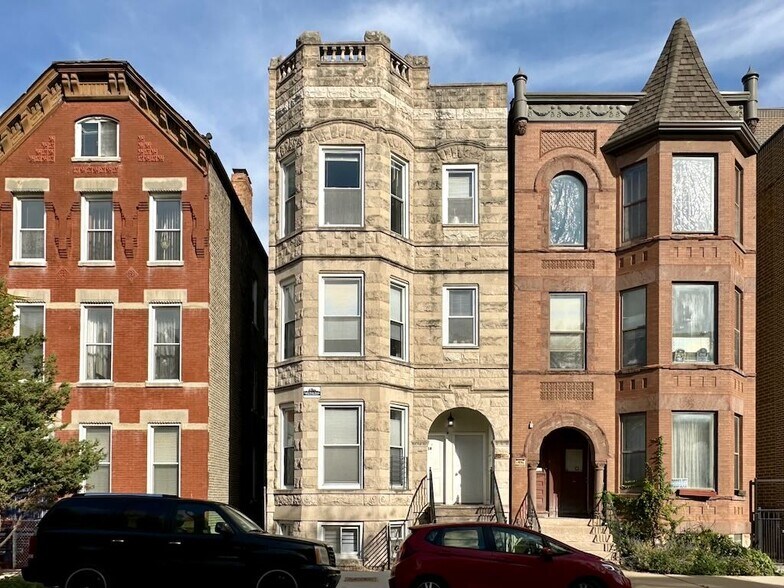 Primary Photo - 1414 W Superior St