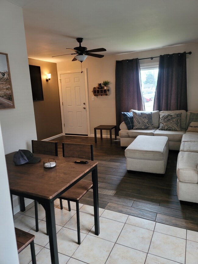 Building Photo - 4012 E 27th St