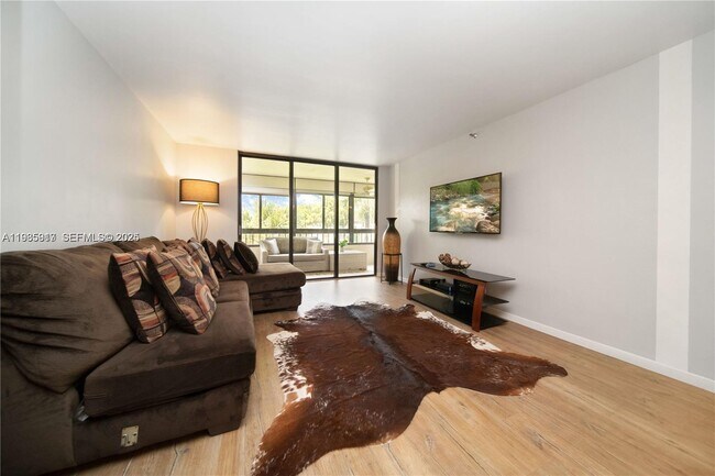 Building Photo - 1850 Homewood Blvd