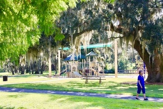 Building Photo - 2525 Twain Dr
