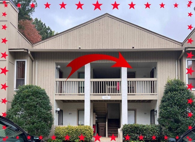 Building Photo - 221 New Kent Pl